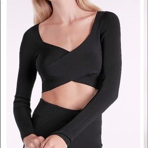 Express body contour wrap crop top